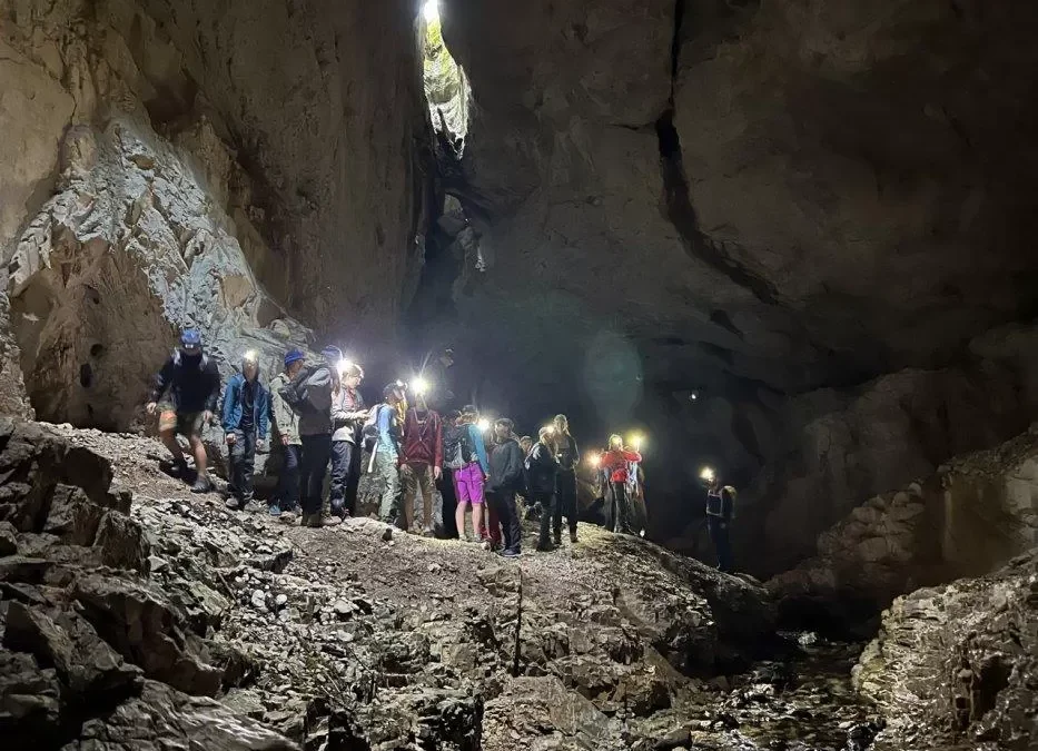 Mountain Adventure – tabără completă de speologie în Munții Apuseni